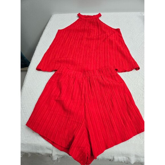 Womens Red Halter Top & Matching Shorts Set L Lightweight Crinkle Fabric - Picture 2 of 9